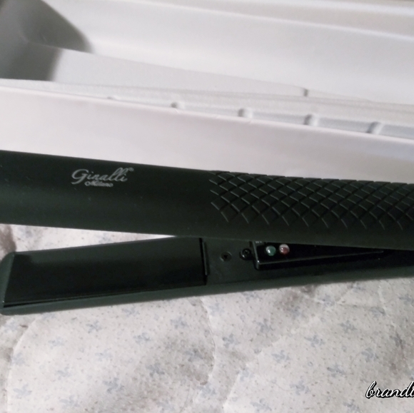 2 Ginalli Milano straighteners 1 for 150 main image 4